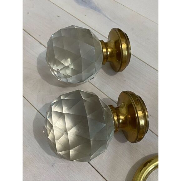 Vintage Heavy Duty Curtain Rod with Brass Rings and Cut Dimond Glass Finials - Picture 4 of 7